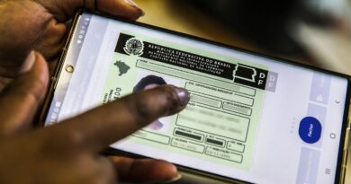 Contran aprova resolução que retira exigência de autoescola para CNH