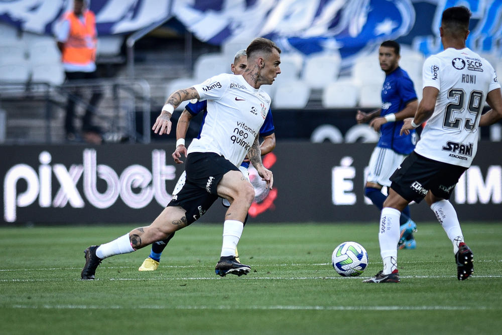 Confira grandes jogadores do Corinthians que fizeram história com a Seleção Brasileira